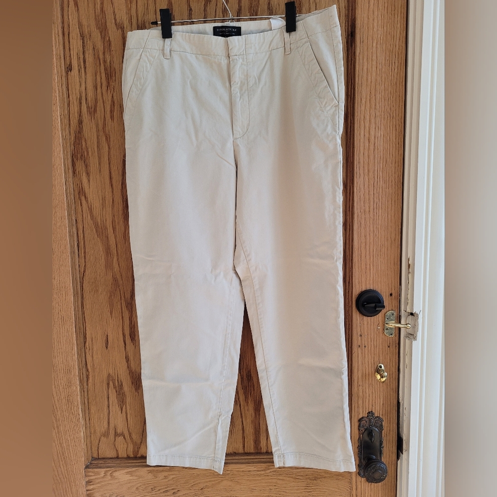 Banana Republic Factory Slim-Fit Flat Front Authentic Chino, Barely Beig…